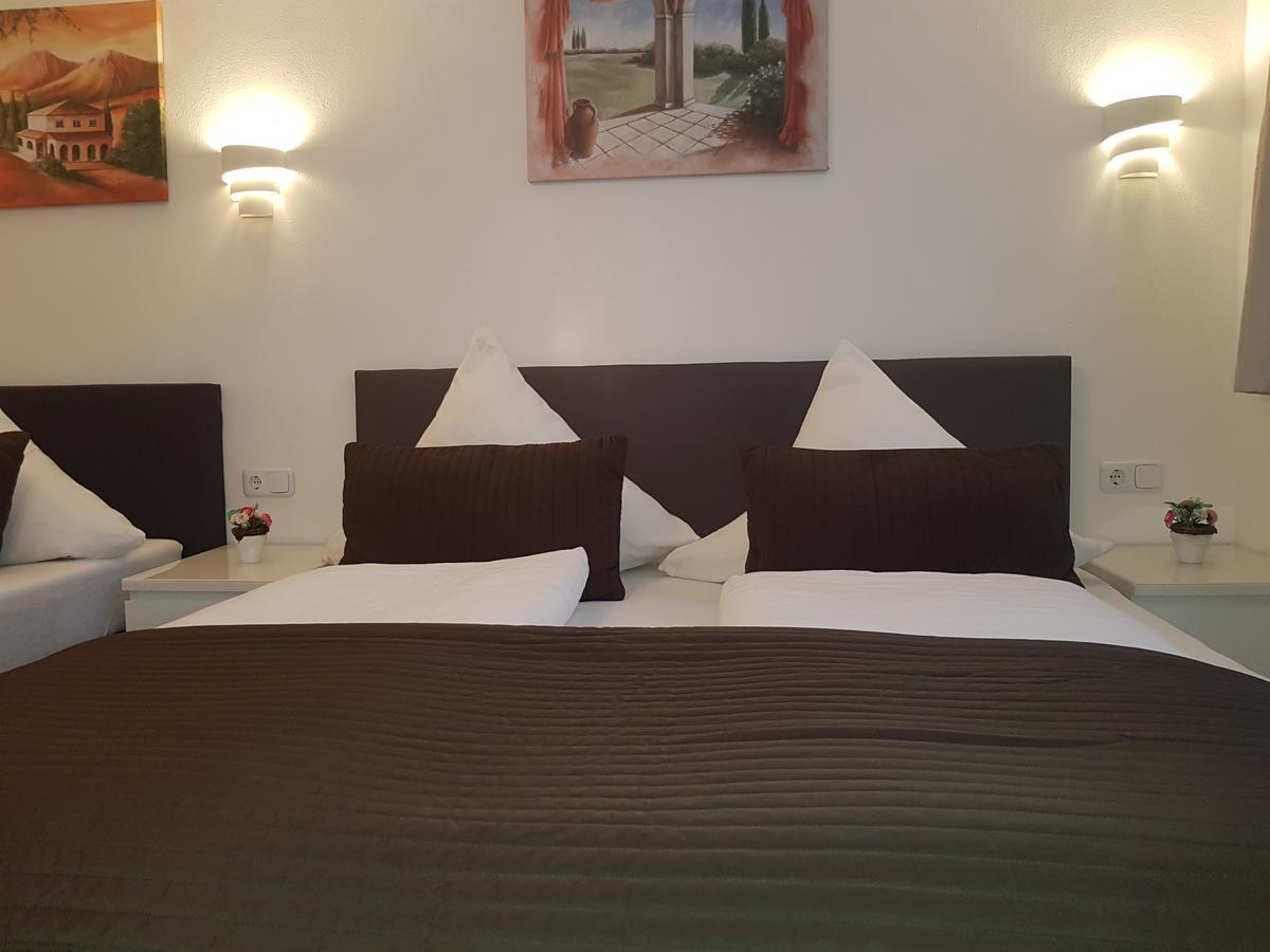 Fussen Apartments - West Apartments Zewnętrze zdjęcie
